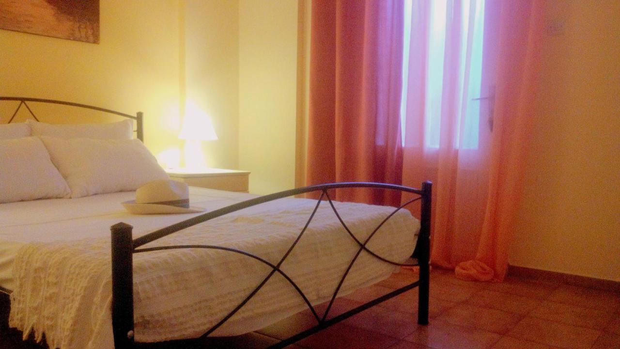 Estia Holiday Apartment & Studio Вати Экстерьер фото
