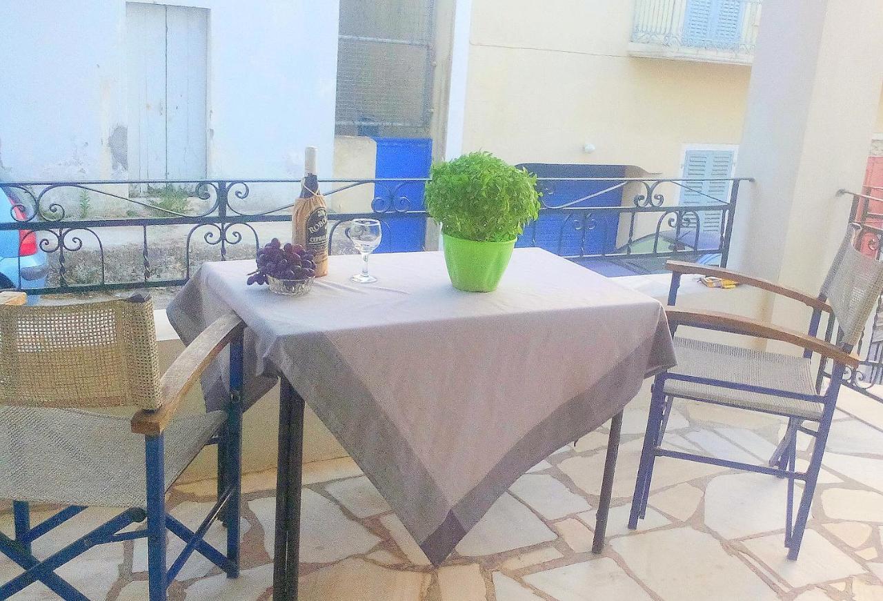 Estia Holiday Apartment & Studio Вати Экстерьер фото